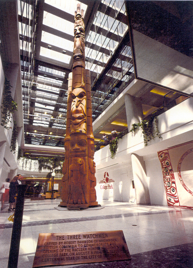 Totem - College Park Complex, Toronto, Canada